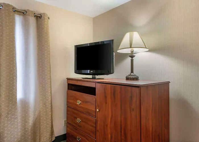 Hotel Surestay By Western Buffalo